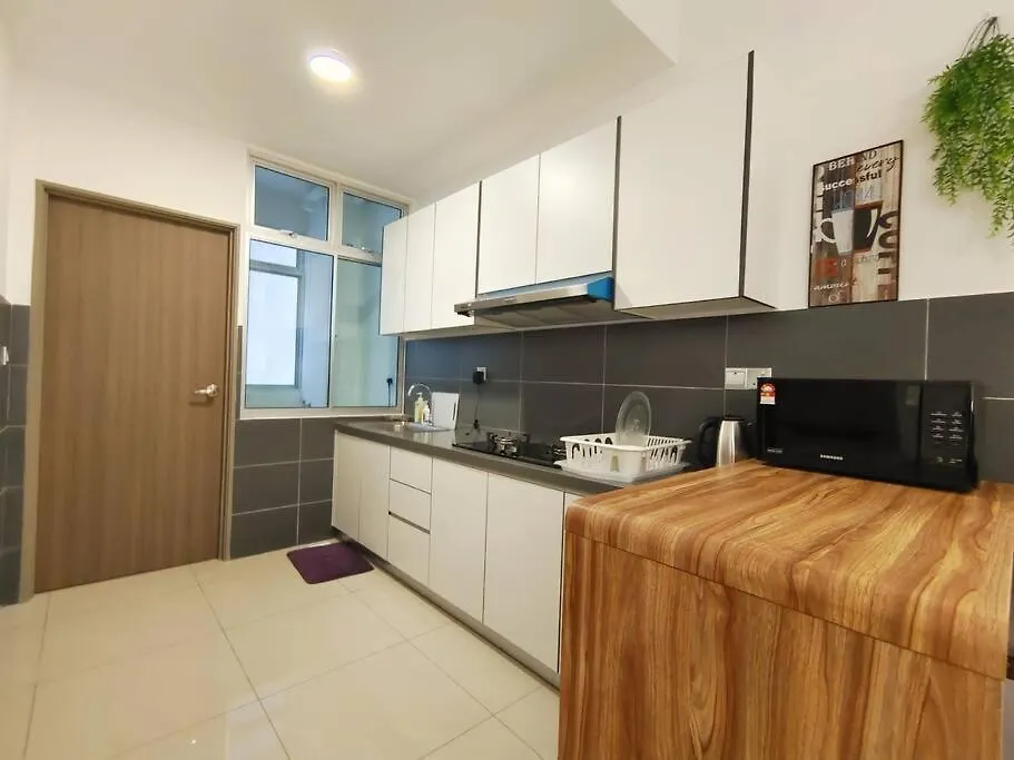 Apartment A1403 Jb City Sks Habitat Larkin 2Br 6Pax 100Mbps Netflix!! By Stay Johor Bahru